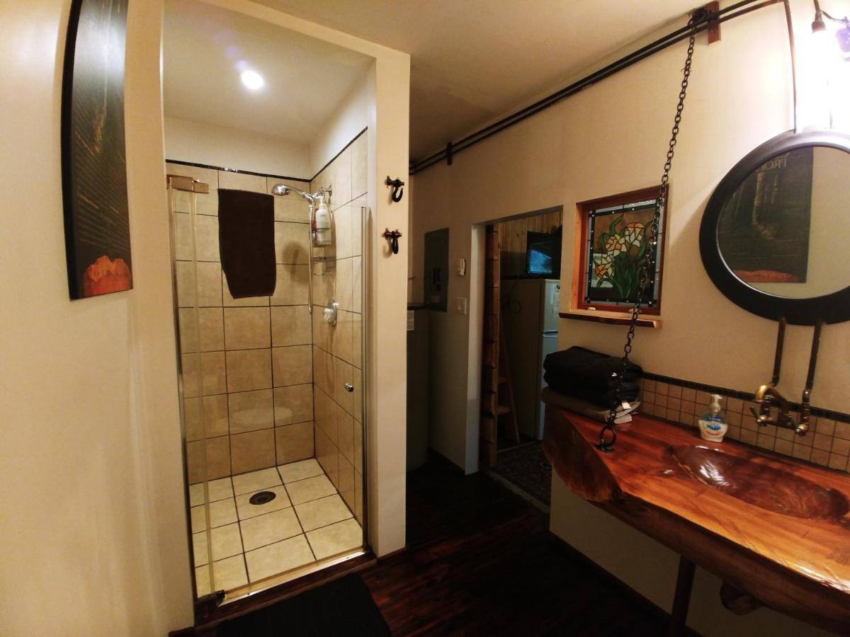 Hotel Bone Creek Wilderness Retreat Blue River Esterno foto
